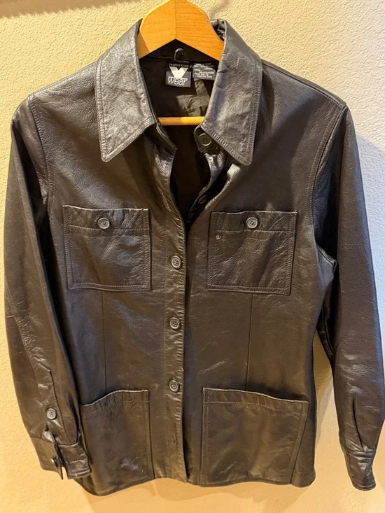 Classic Black Leather Button-Front Jacket - Picture 6 of 7